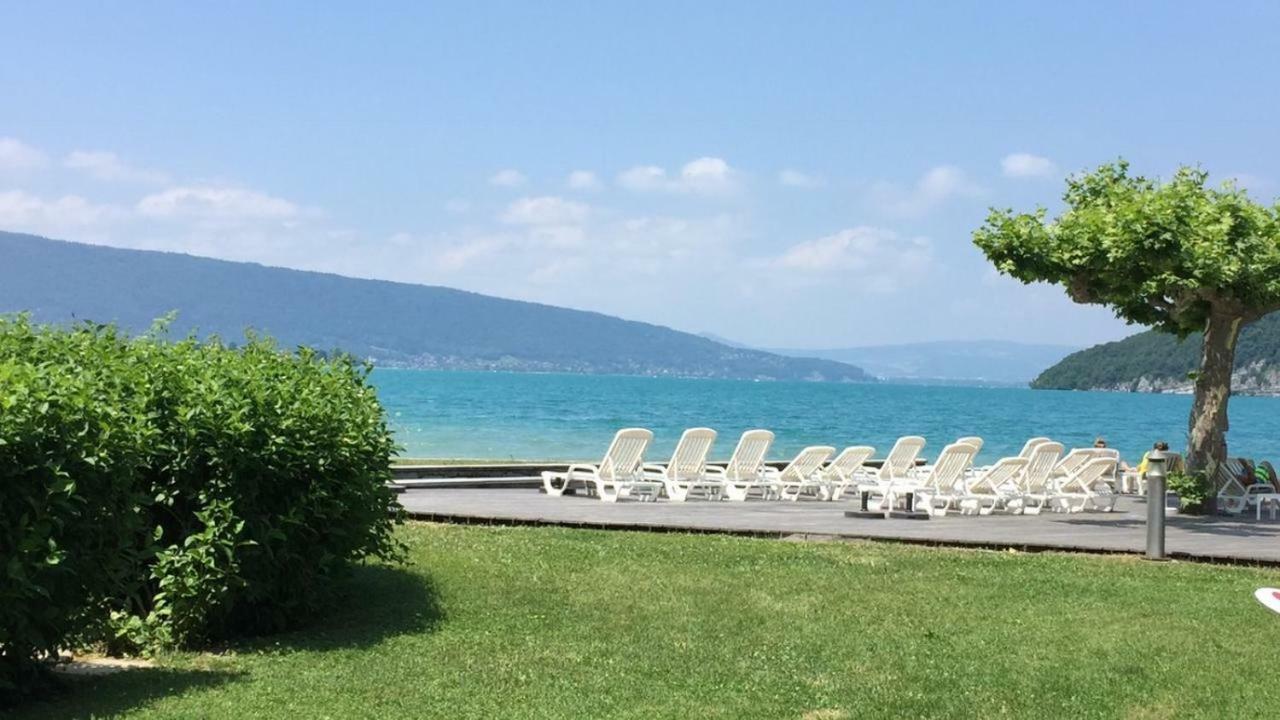 La Baie Des Voiles 3 Chambres 4 A 6 Personnes Au Bord Du Lac Plage Privee Duingt Exterior photo