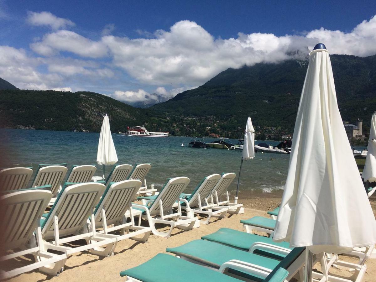 La Baie Des Voiles 3 Chambres 4 A 6 Personnes Au Bord Du Lac Plage Privee Duingt Exterior photo